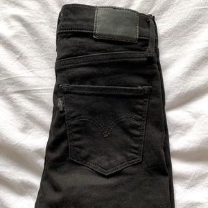 Levi’s Skinny Jeans